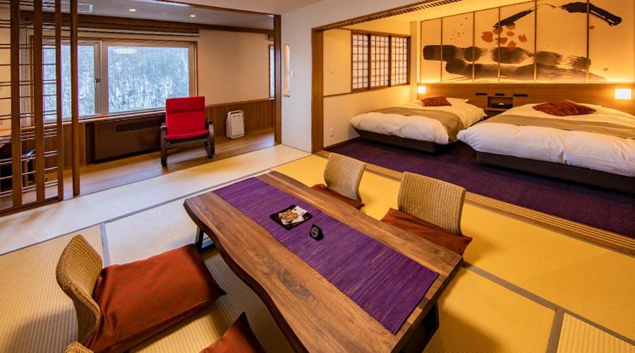 Hotel Taisetsu Onsen&Canyon Resort Kamikawa  Ngoại thất bức ảnh