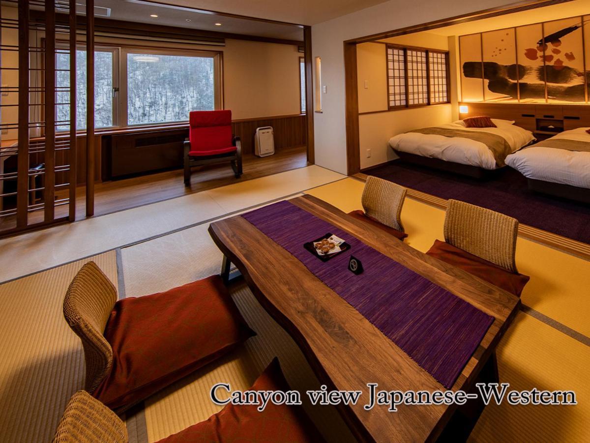 Hotel Taisetsu Onsen&Canyon Resort Kamikawa  Ngoại thất bức ảnh
