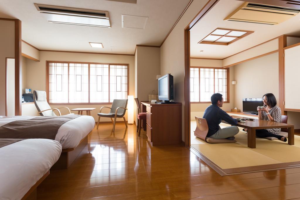Hotel Taisetsu Onsen&Canyon Resort Kamikawa  Ngoại thất bức ảnh